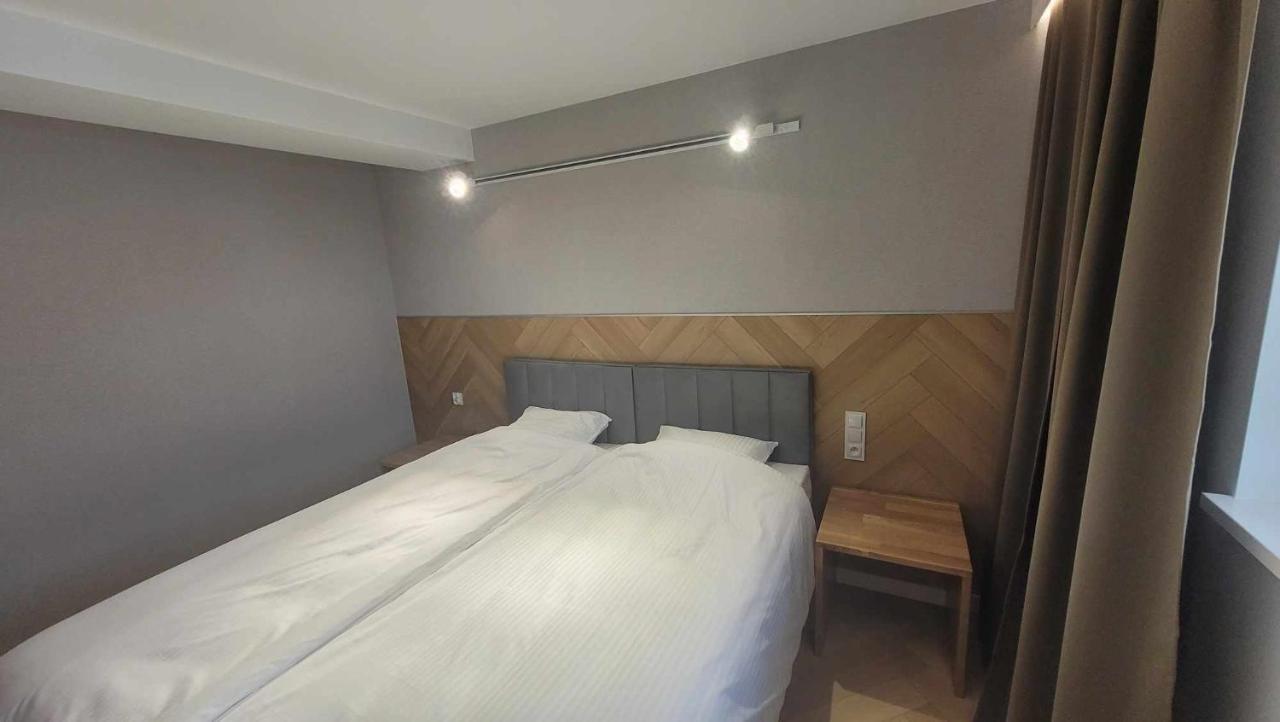 Hotel & Restauracja Wroblewscy Karniewo Zewnętrze zdjęcie