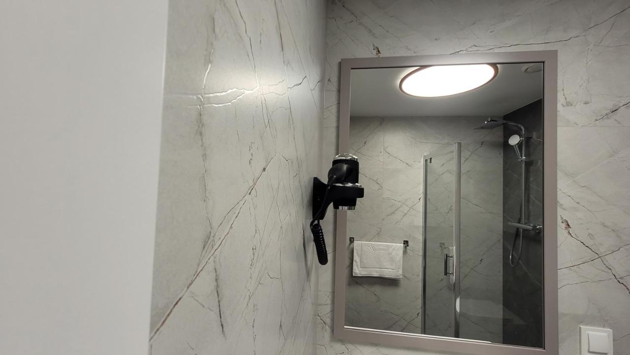 Hotel & Restauracja Wroblewscy Karniewo Zewnętrze zdjęcie